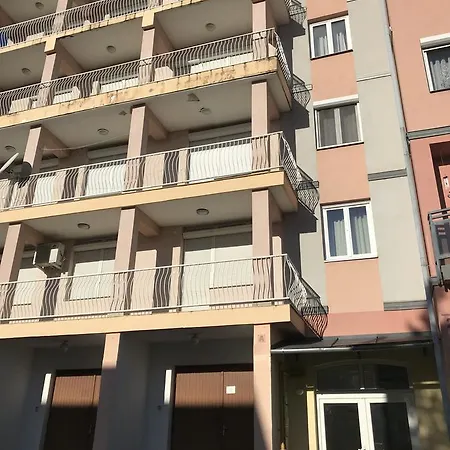 Rozsahaz Διαμέρισμα